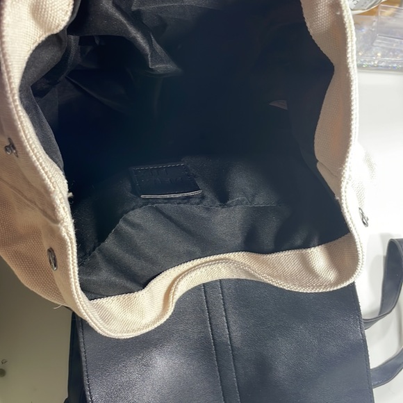 New Canvas leather backpack - Picture 2 of 2